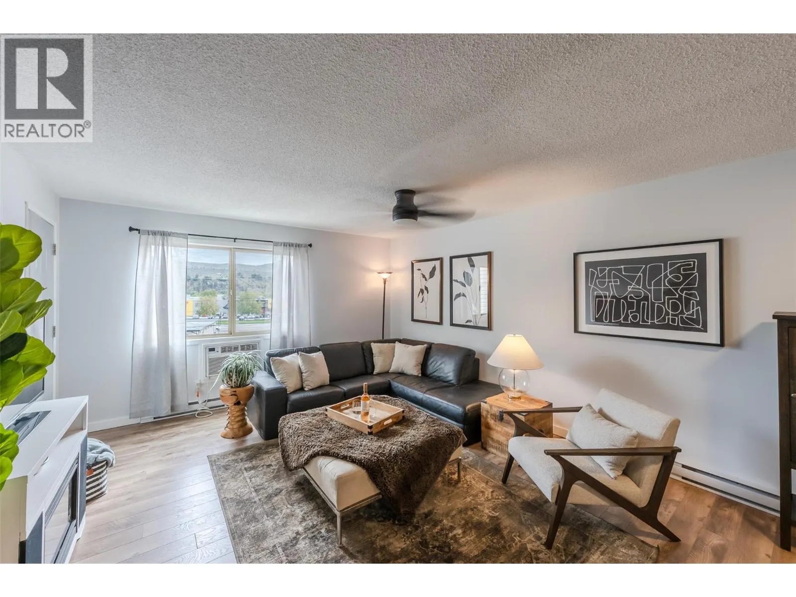 529 Co-Op Avenue Unit# 10