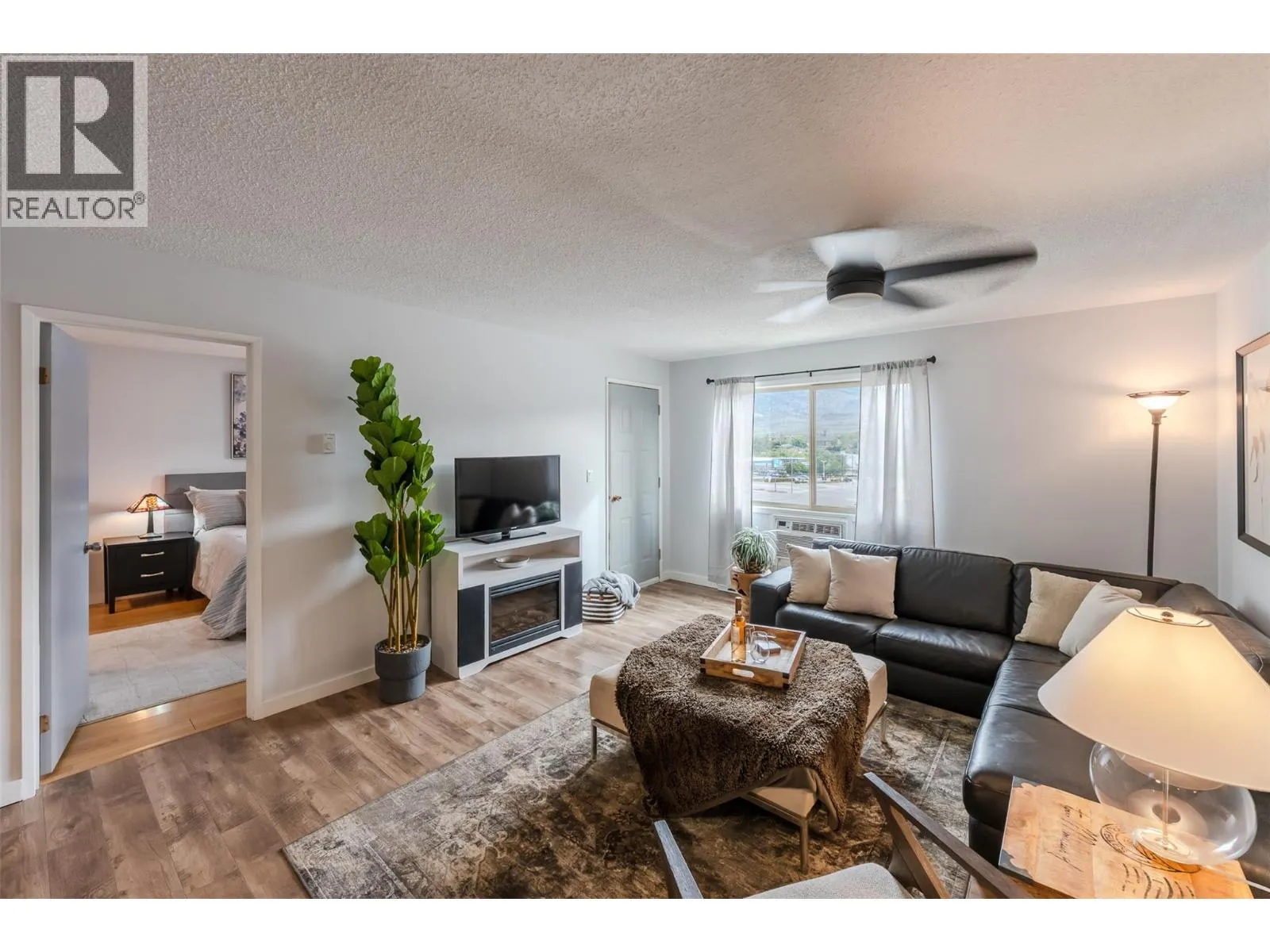 529 Co-Op Avenue Unit# 10