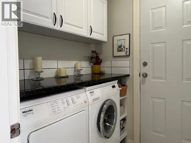 441 4th Street