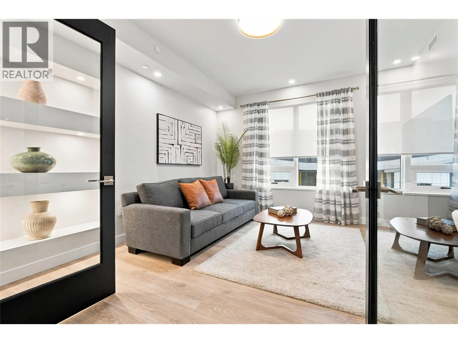 460 Nicola Street Unit# 2005