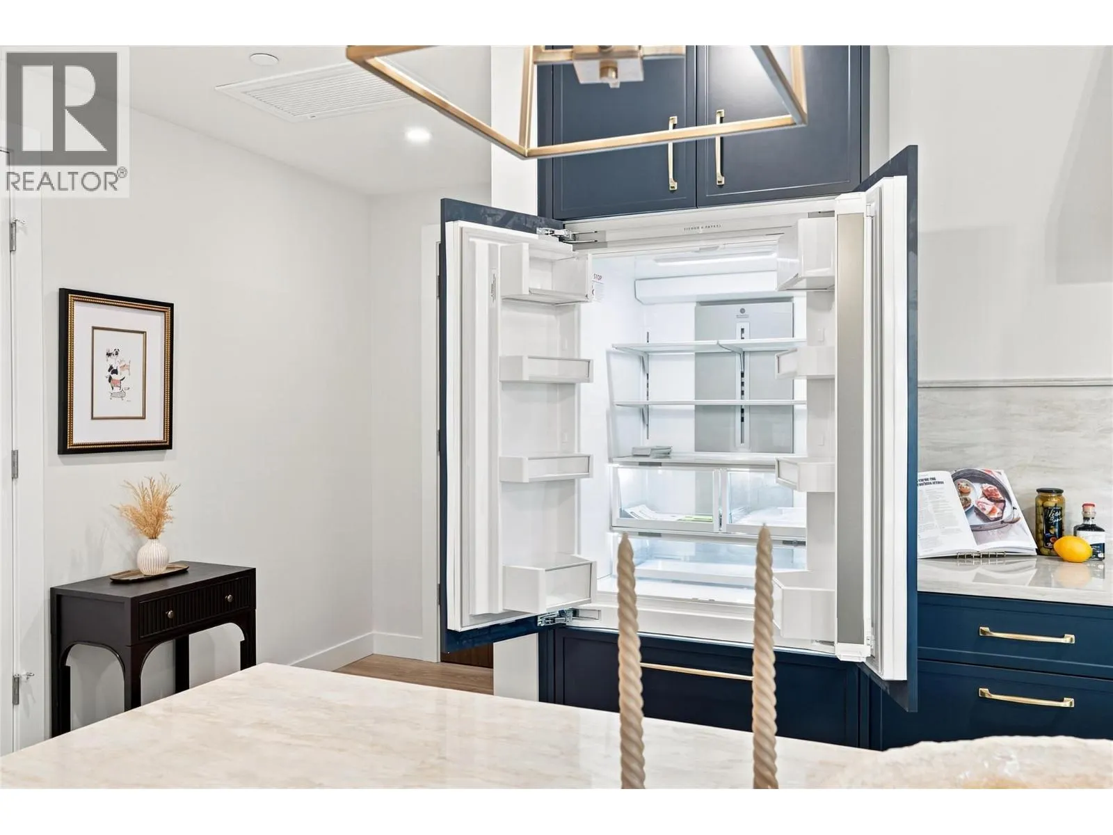460 Nicola Street Unit# 2005