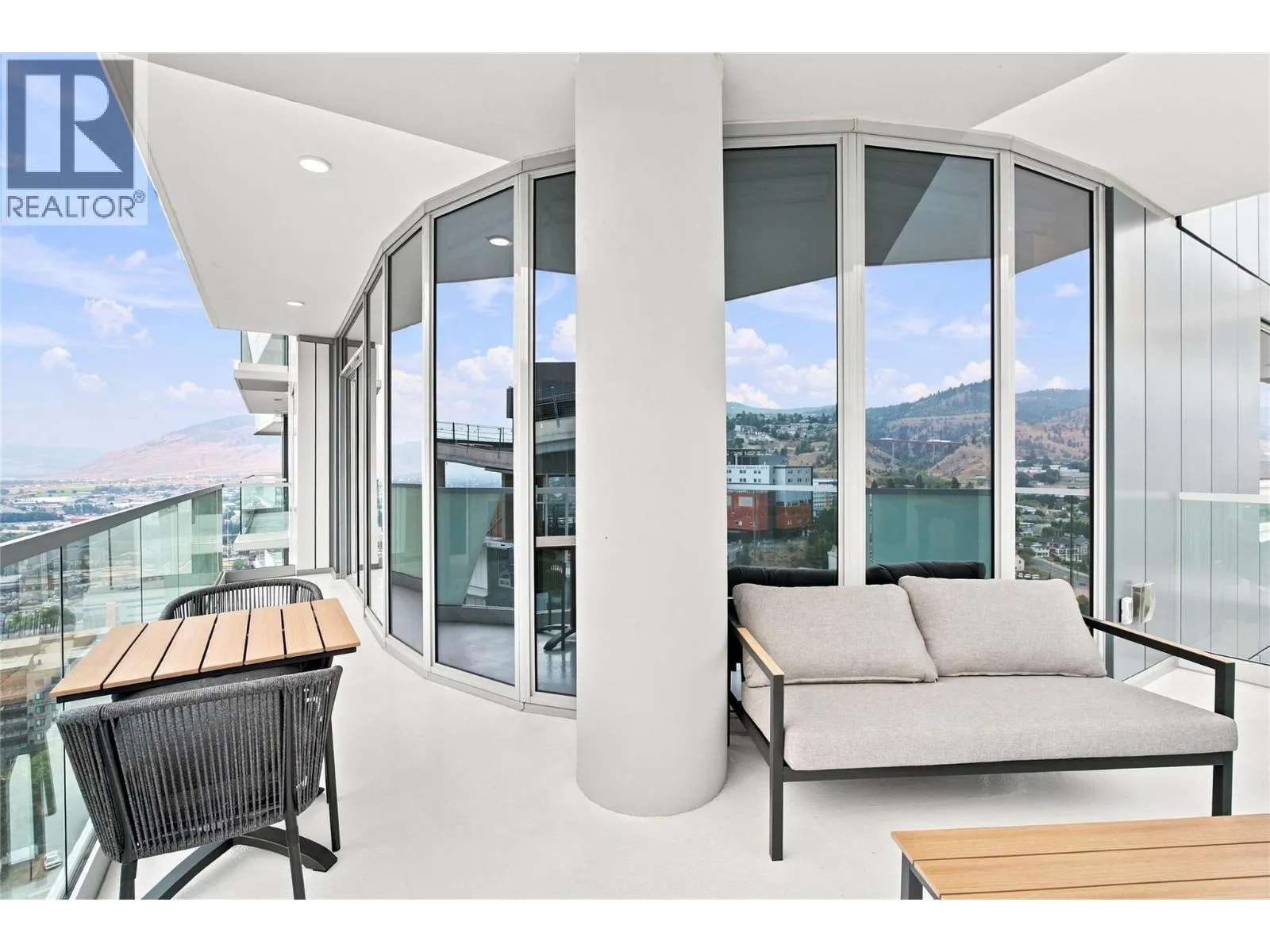 460 Nicola Street Unit# 2005