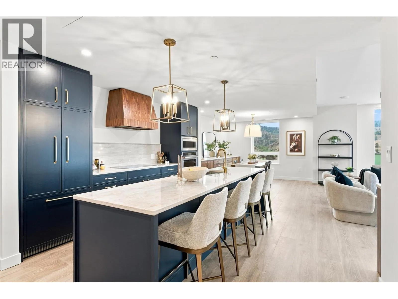 460 Nicola Street Unit# 2005