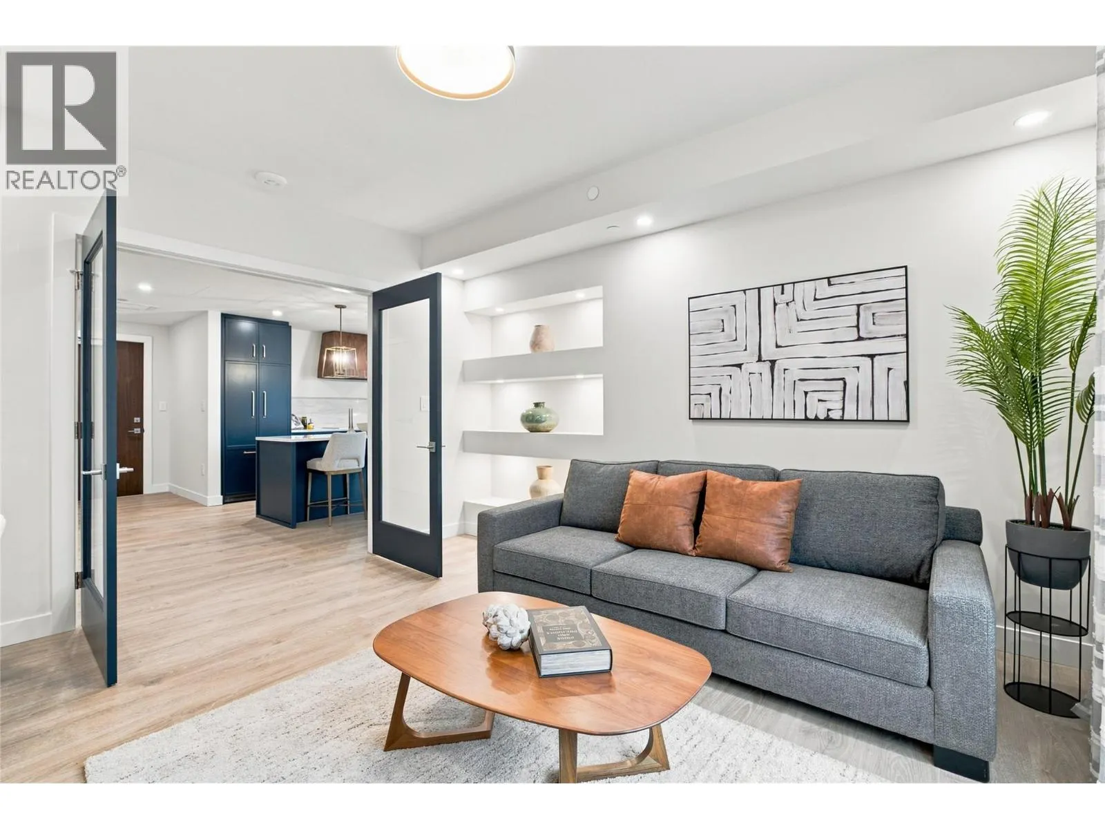 460 Nicola Street Unit# 2005