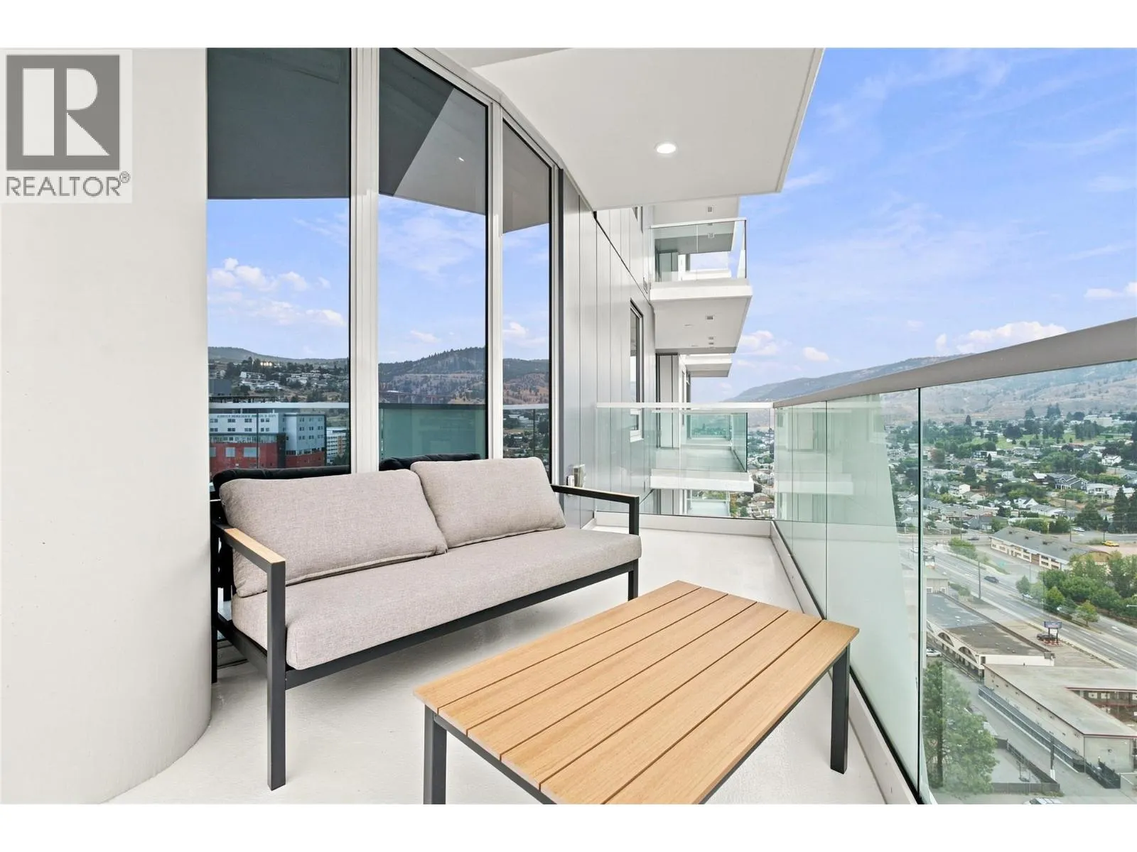 460 Nicola Street Unit# 2005