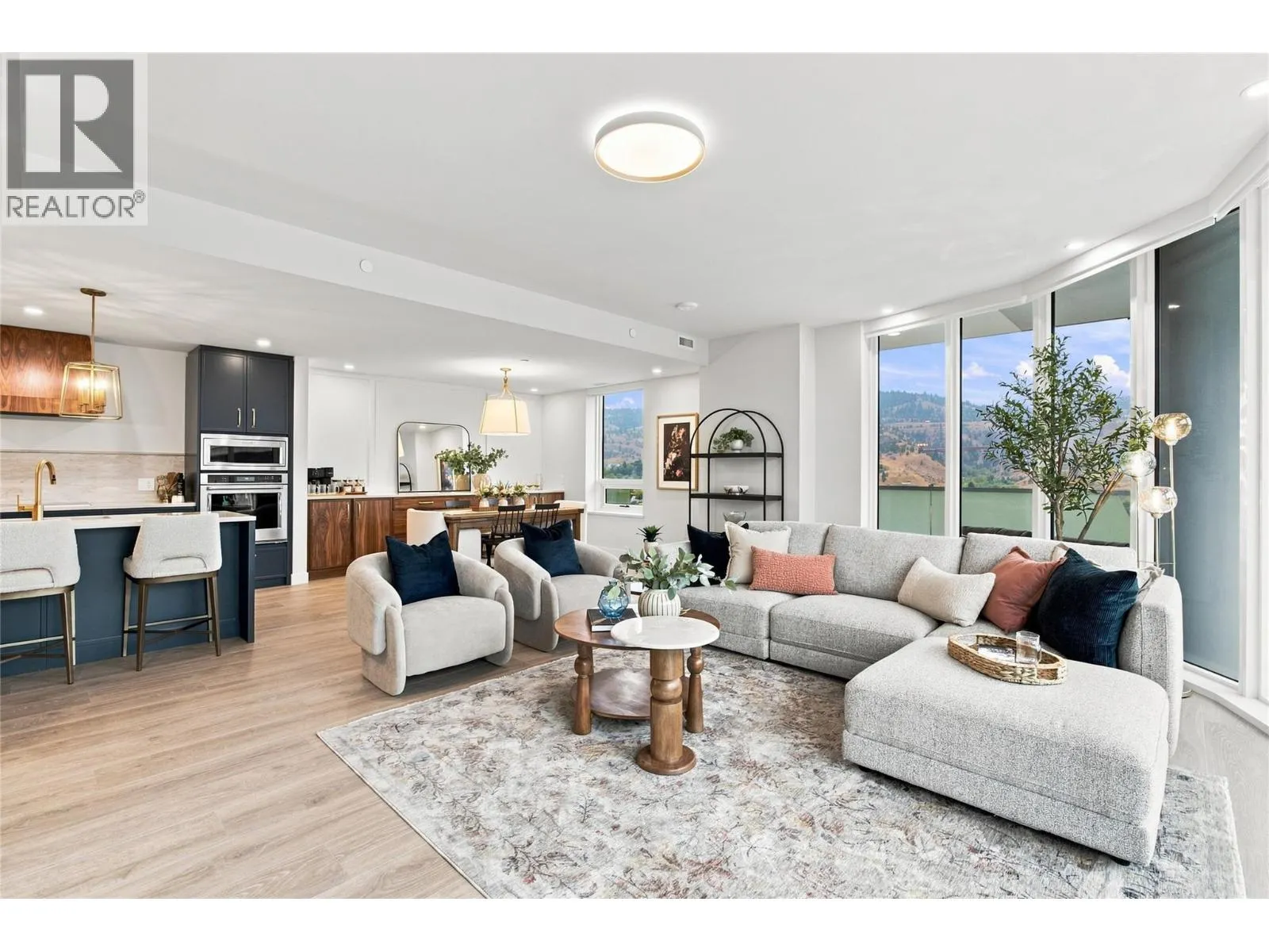 460 Nicola Street Unit# 2005