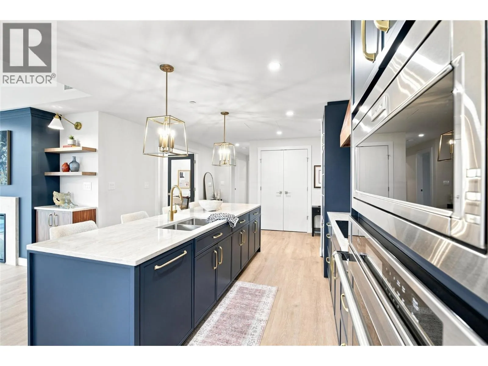 460 Nicola Street Unit# 2005