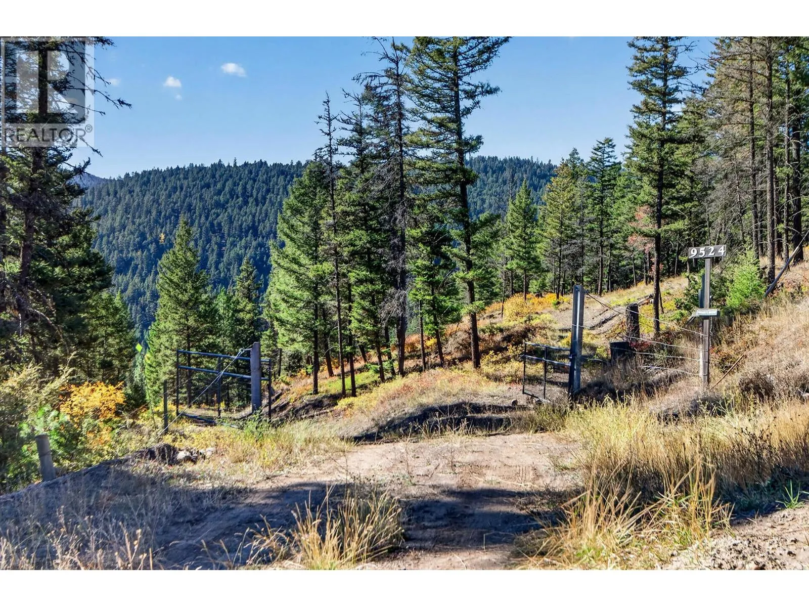 9524 Tranquille Criss Creek Road