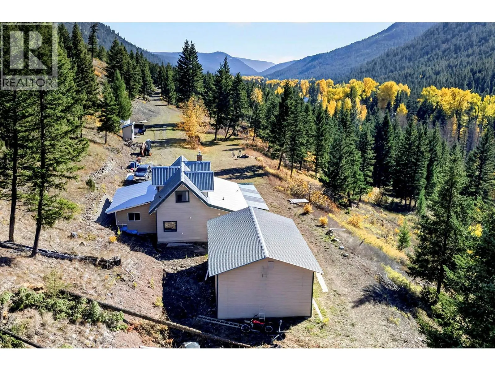 9524 Tranquille Criss Creek Road