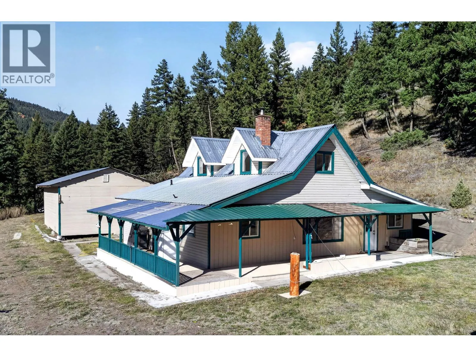 9524 Tranquille Criss Creek Road
