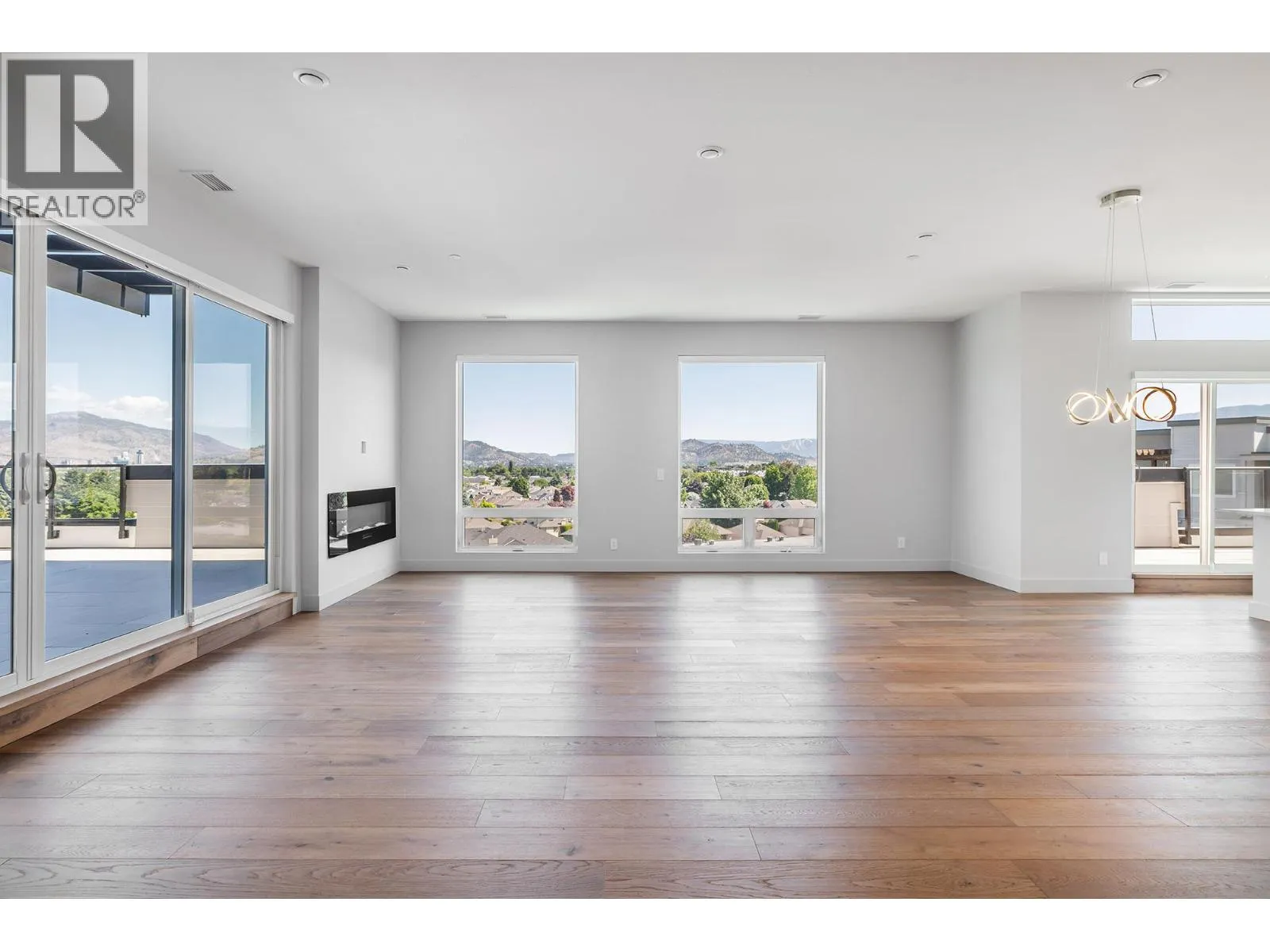 3634 Mission Springs Drive Unit# 701