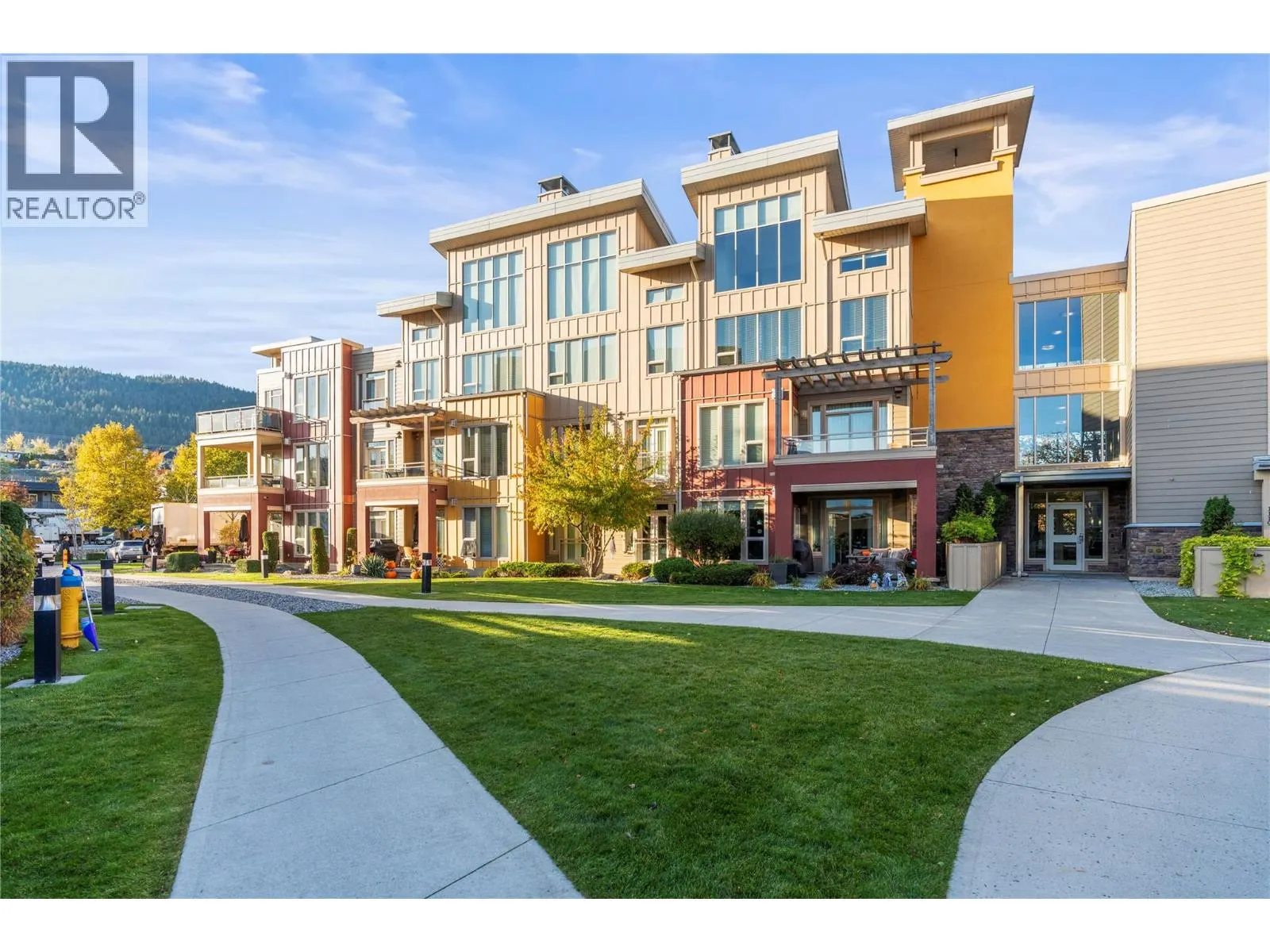 7343 Okanagan Landing Road Unit# 1132