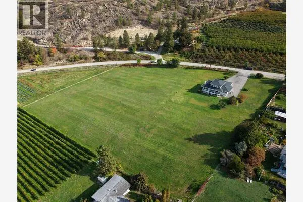 3925 North Naramata Road