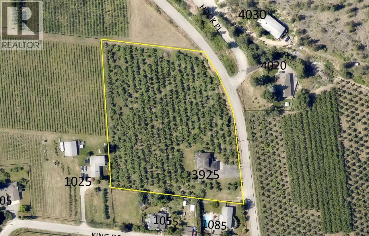 3925 North Naramata Road