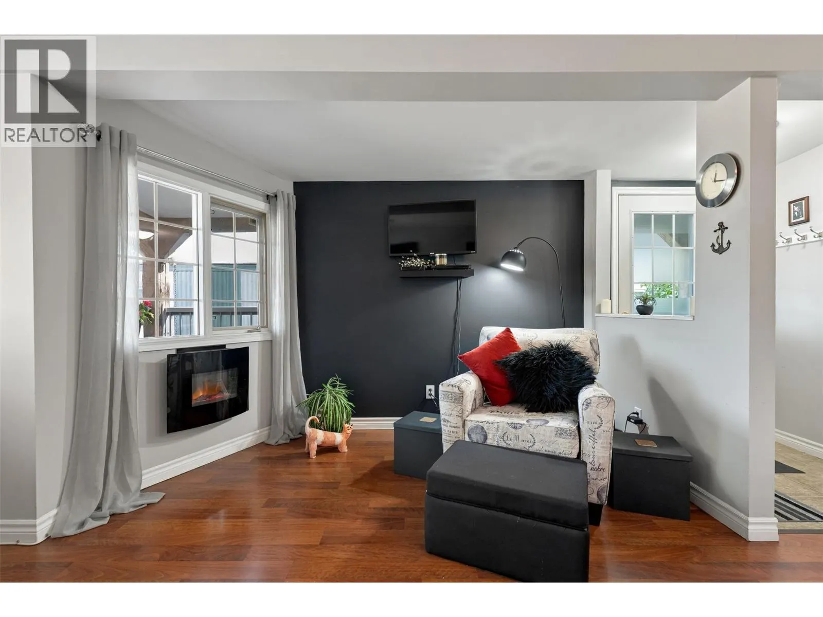 11619 Walters Road Unit# 4