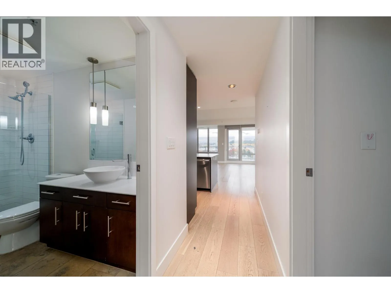 2040 Springfield Road Unit# 1005