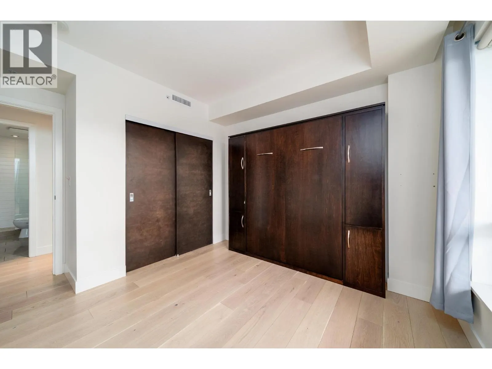 2040 Springfield Road Unit# 1005