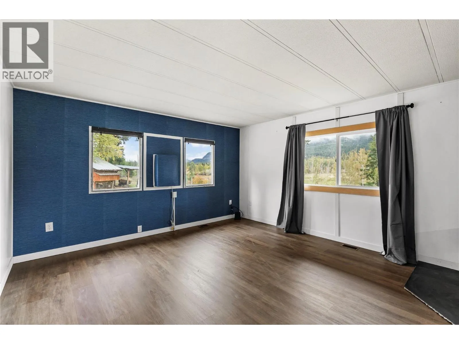 4101 DIXON CREEK Road