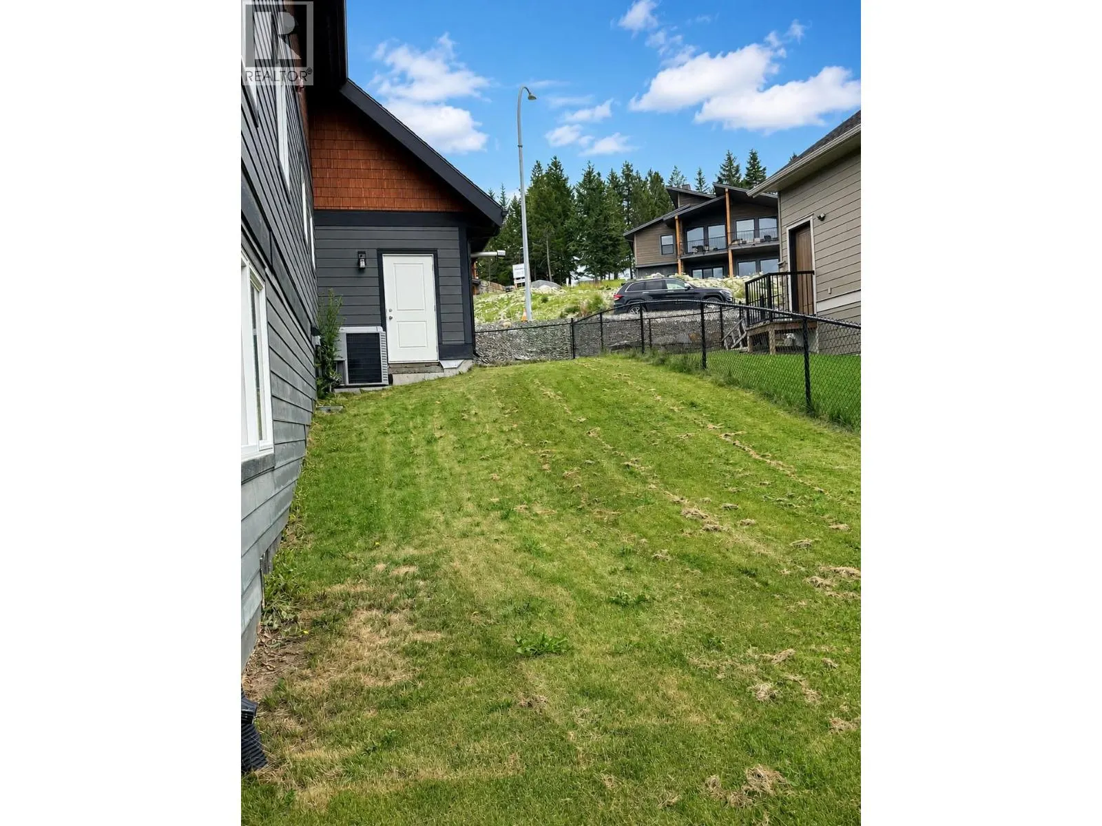 1511 Mount Royal Ridge