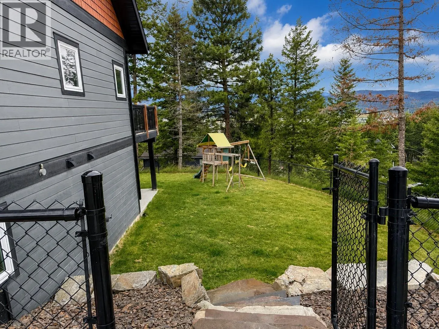 1511 Mount Royal Ridge