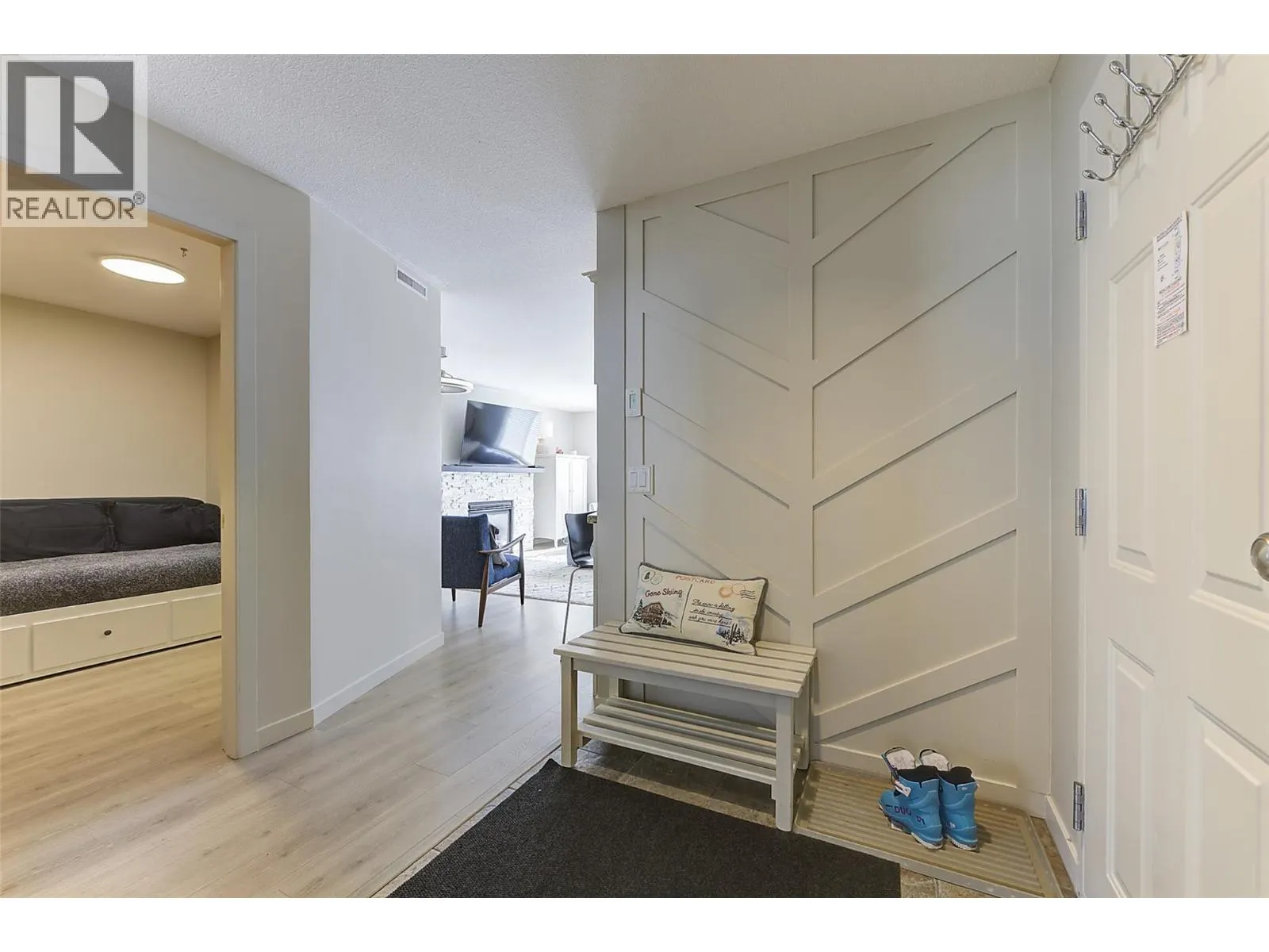 5350 Big White Road Unit# 14