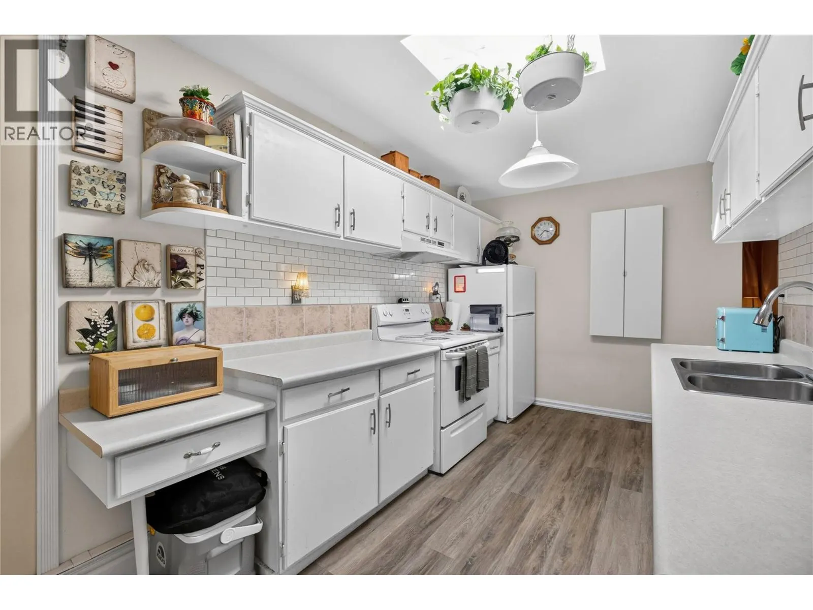 310 Yorkton Avenue Unit# 59