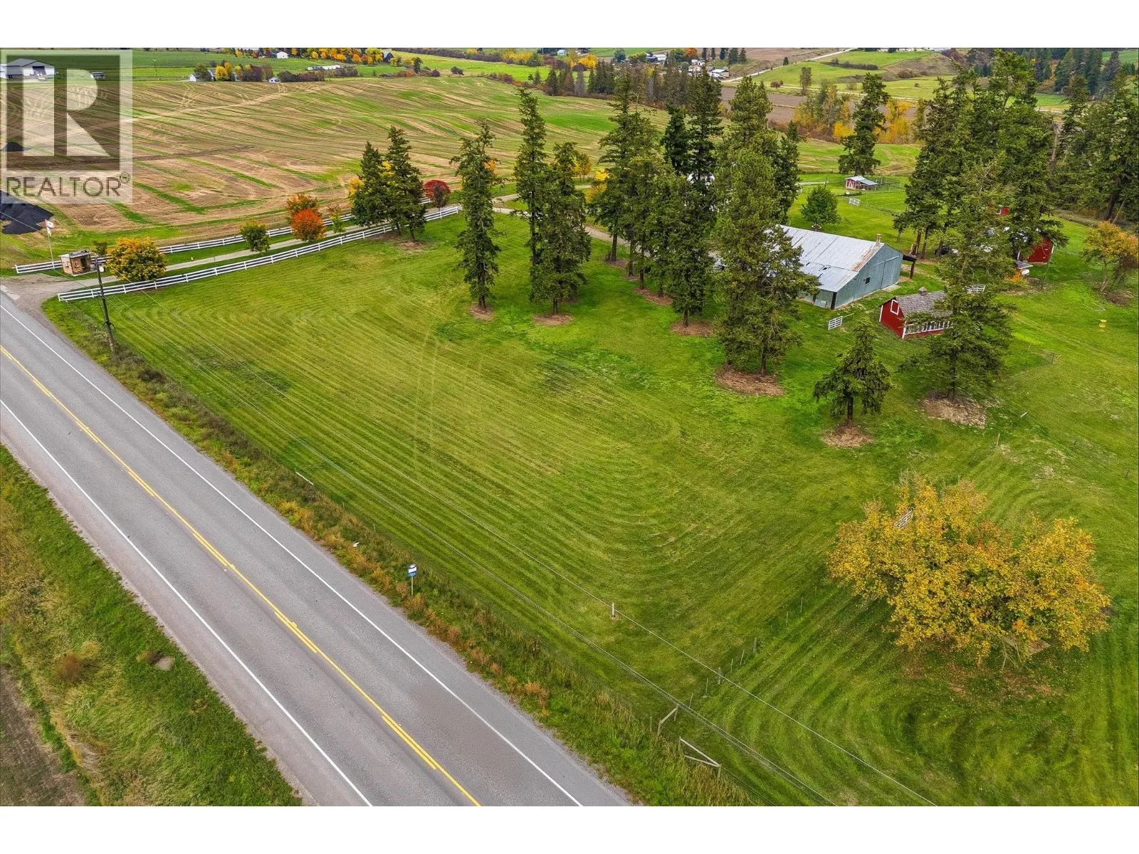 4652 Highway 97A