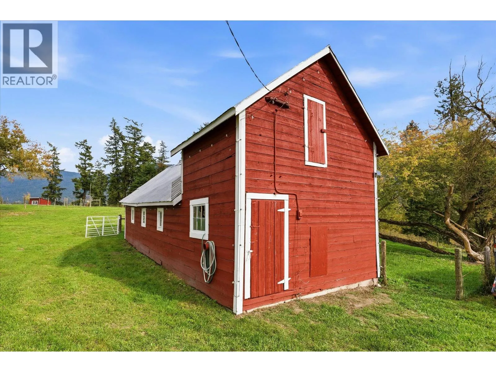 4652 Highway 97A