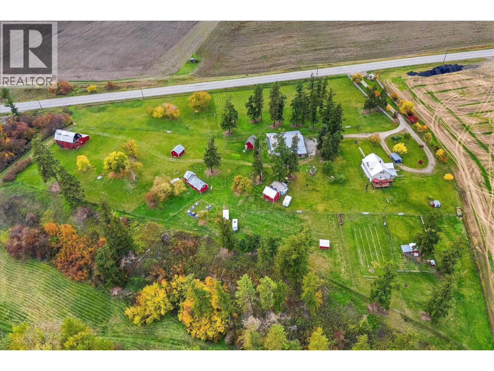 4652 Highway 97A