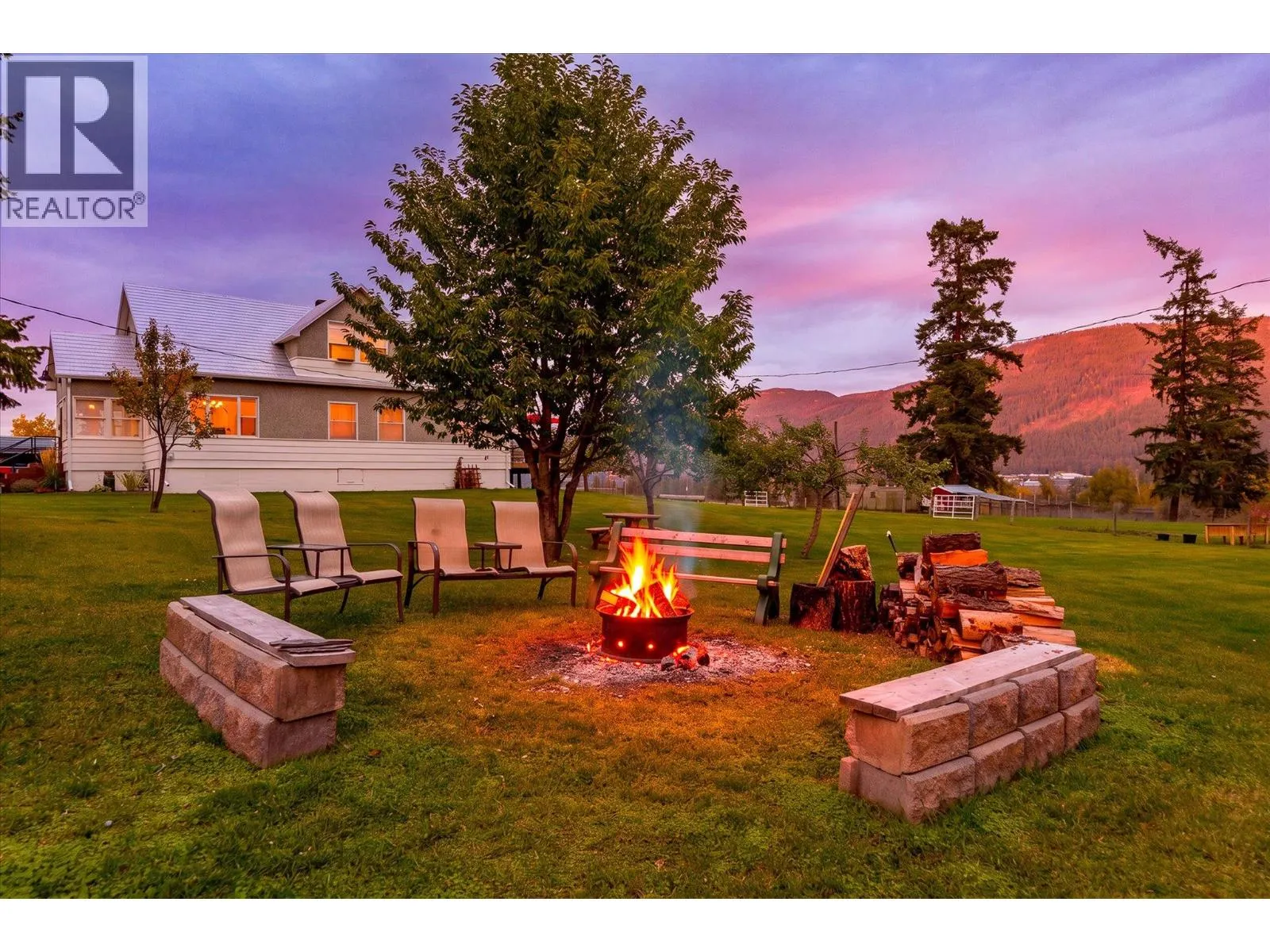 4652 Highway 97A