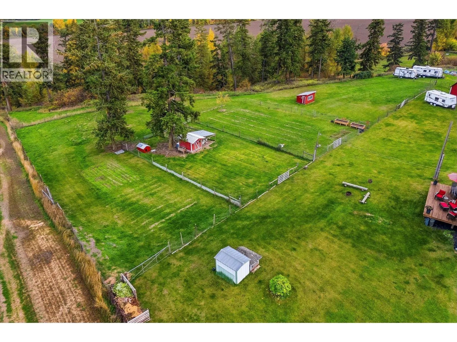 4652 Highway 97A