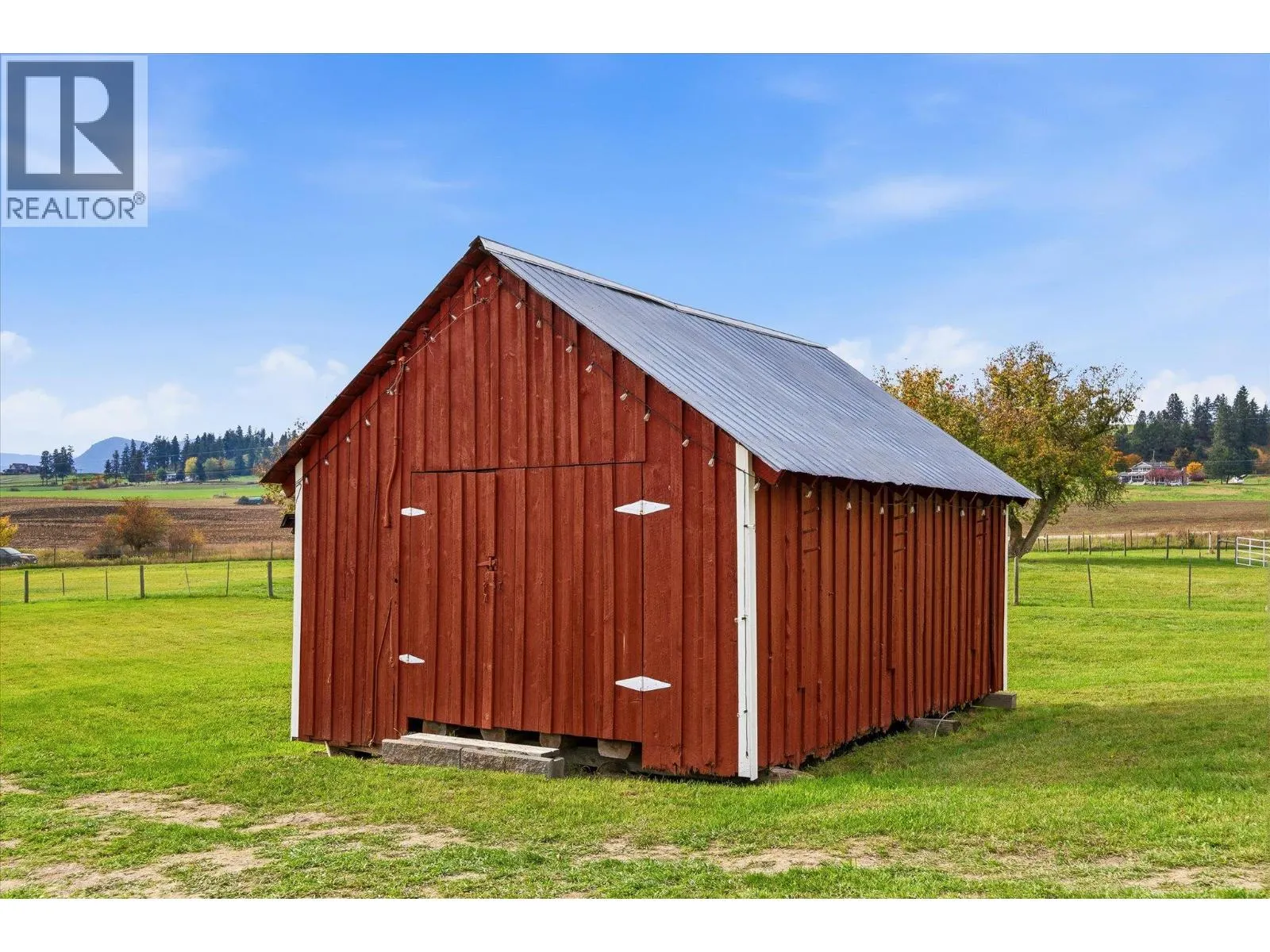 4652 Highway 97A