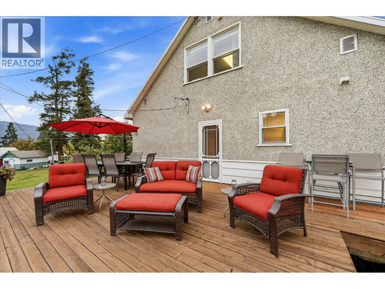 4652 Highway 97A