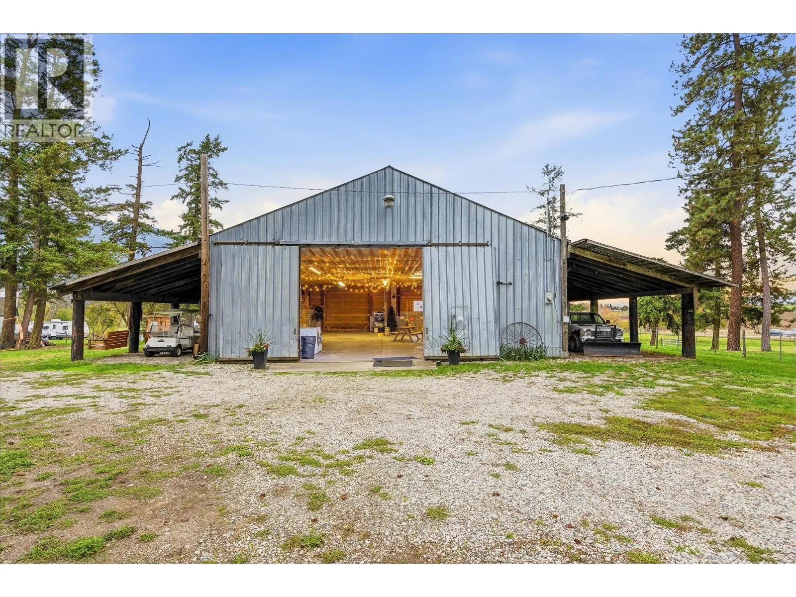 4652 Highway 97A