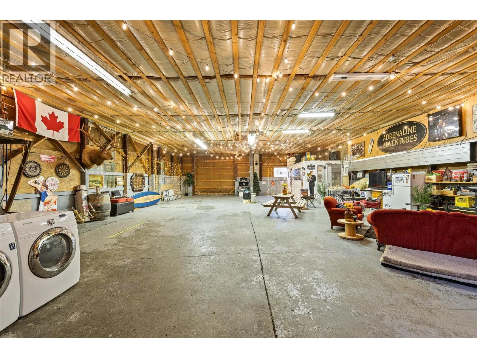 4652 Highway 97A