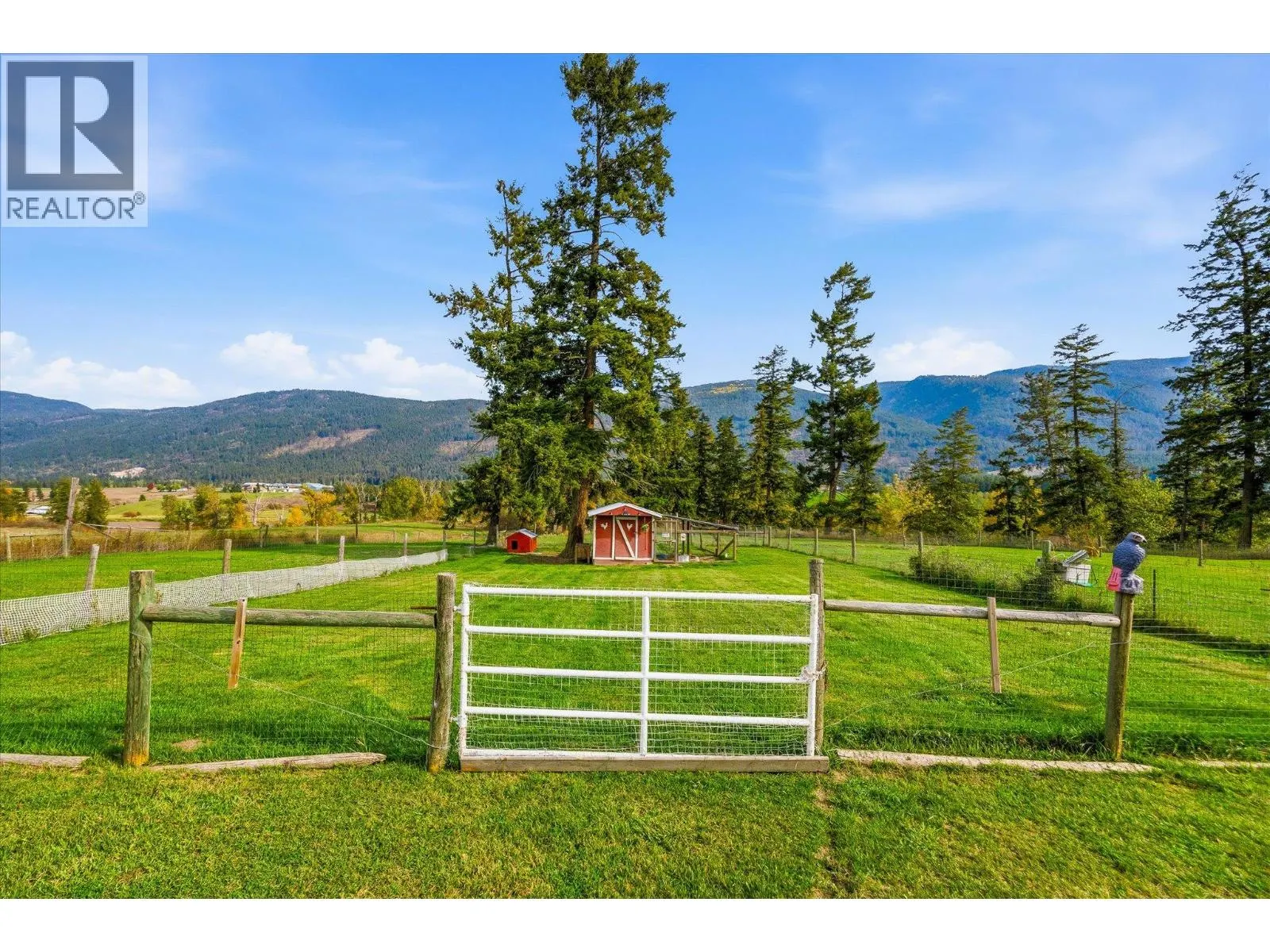 4652 Highway 97A