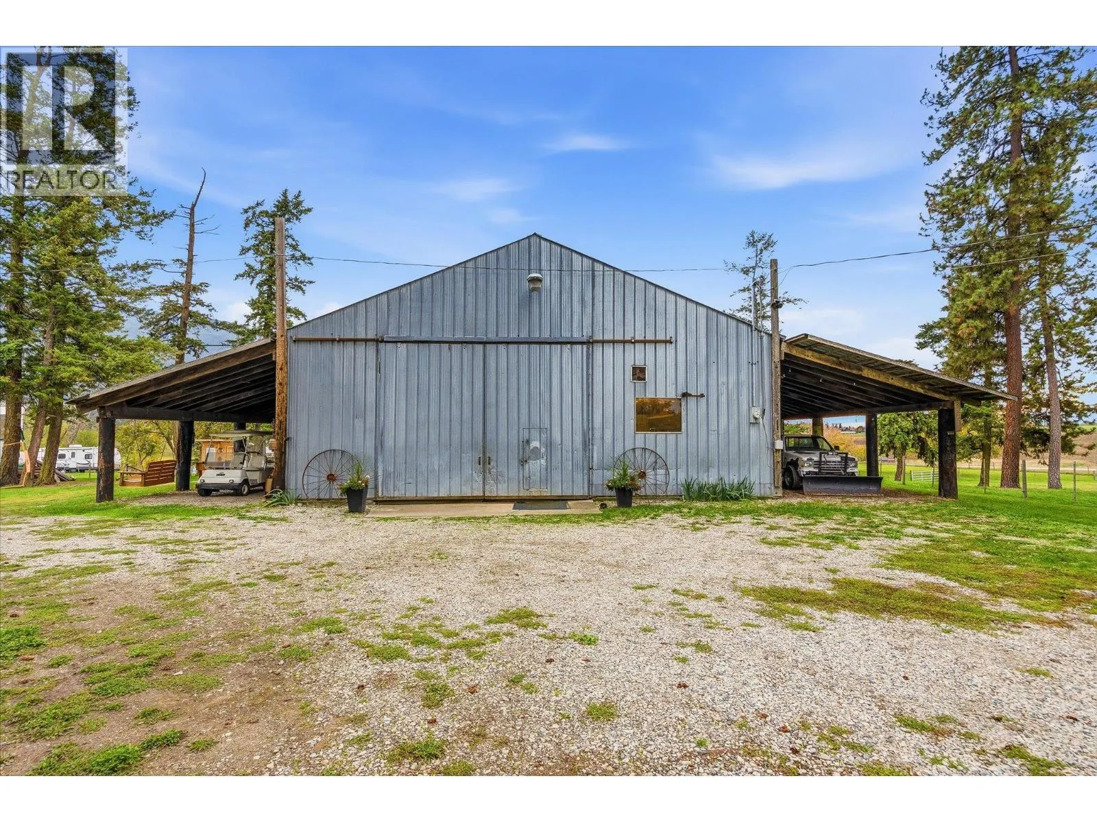 4652 Highway 97A