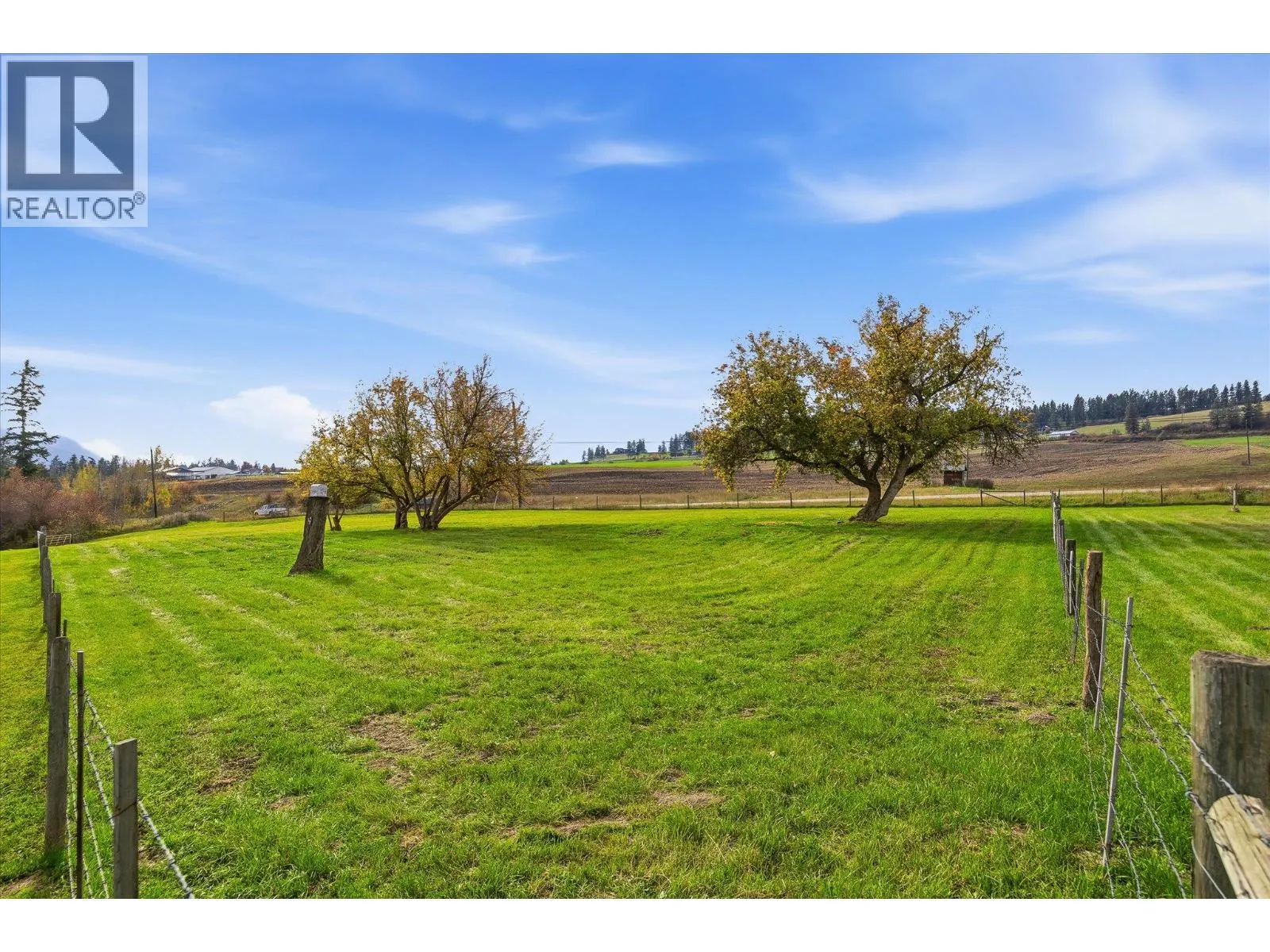 4652 Highway 97A