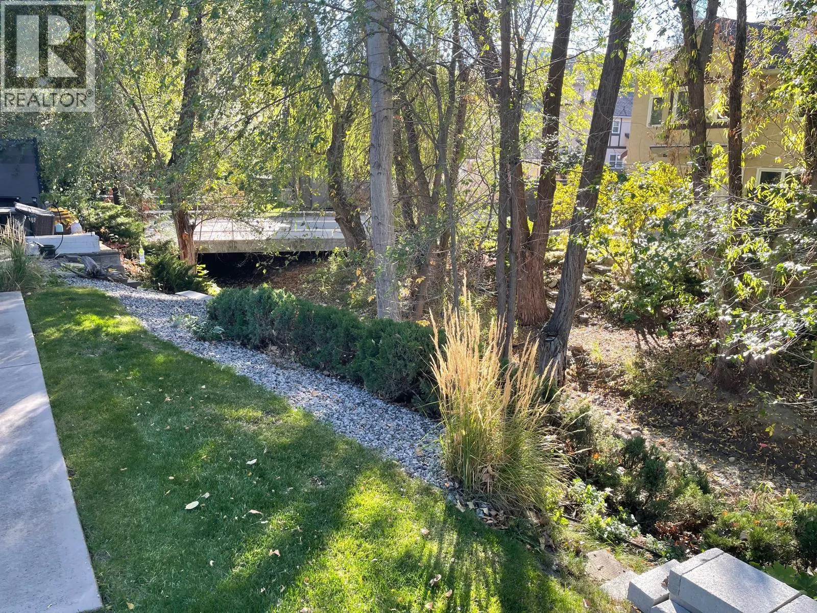 401 Browne Road Unit# 11