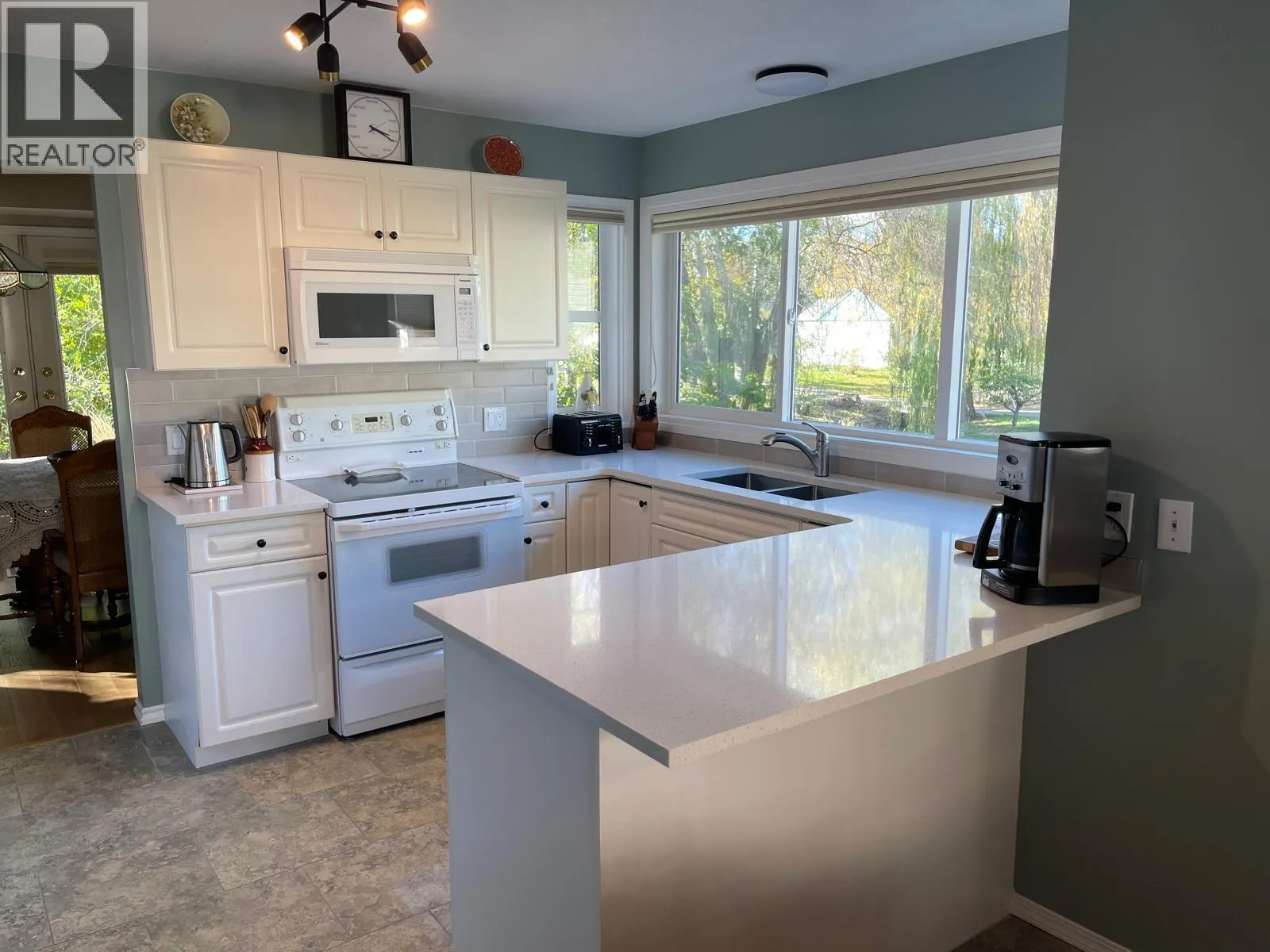 401 Browne Road Unit# 11