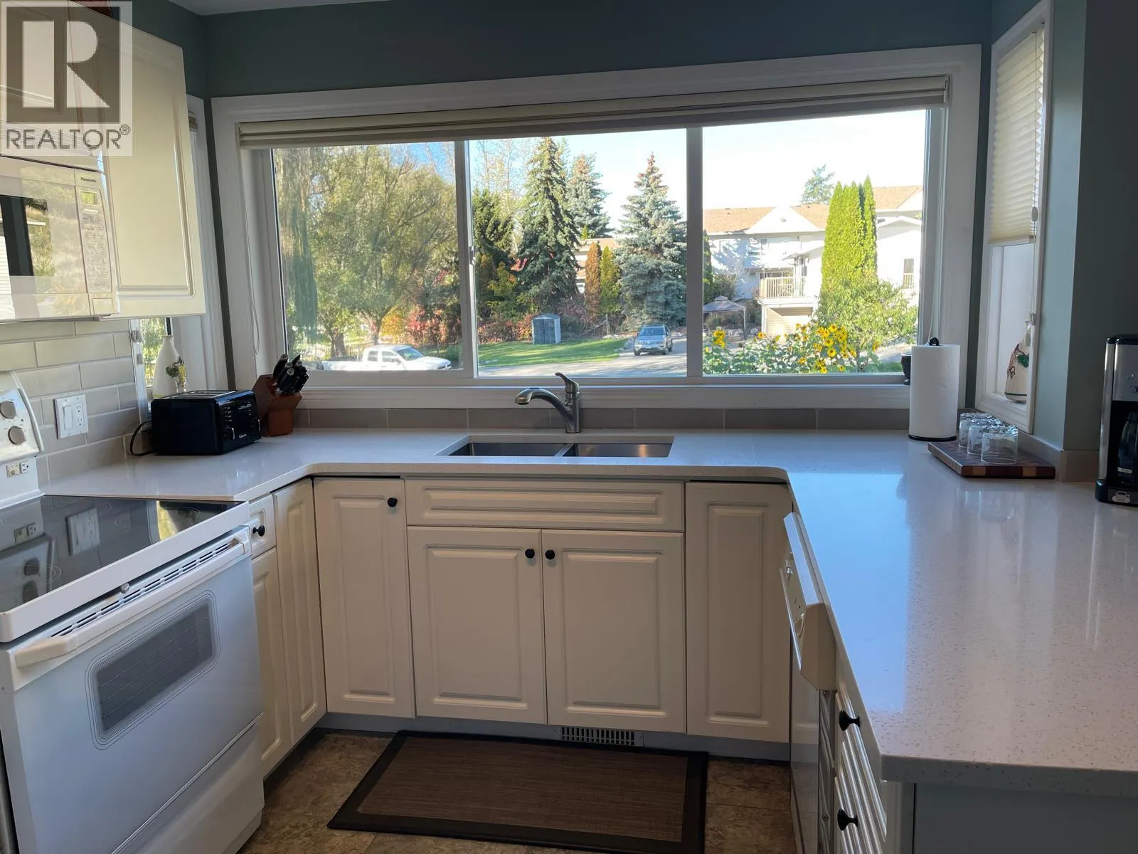 401 Browne Road Unit# 11