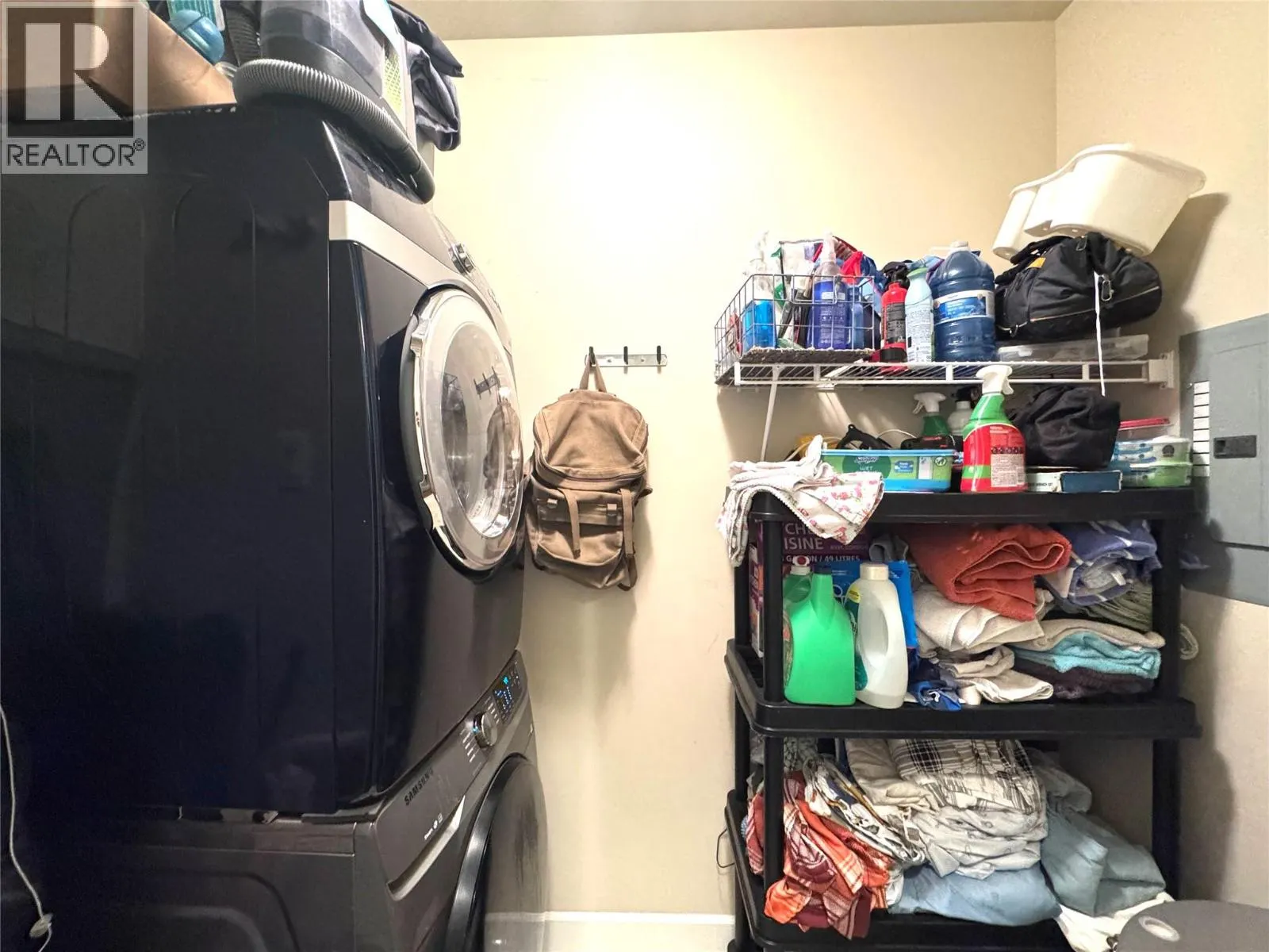 2799 Clapperton Avenue Unit# 306