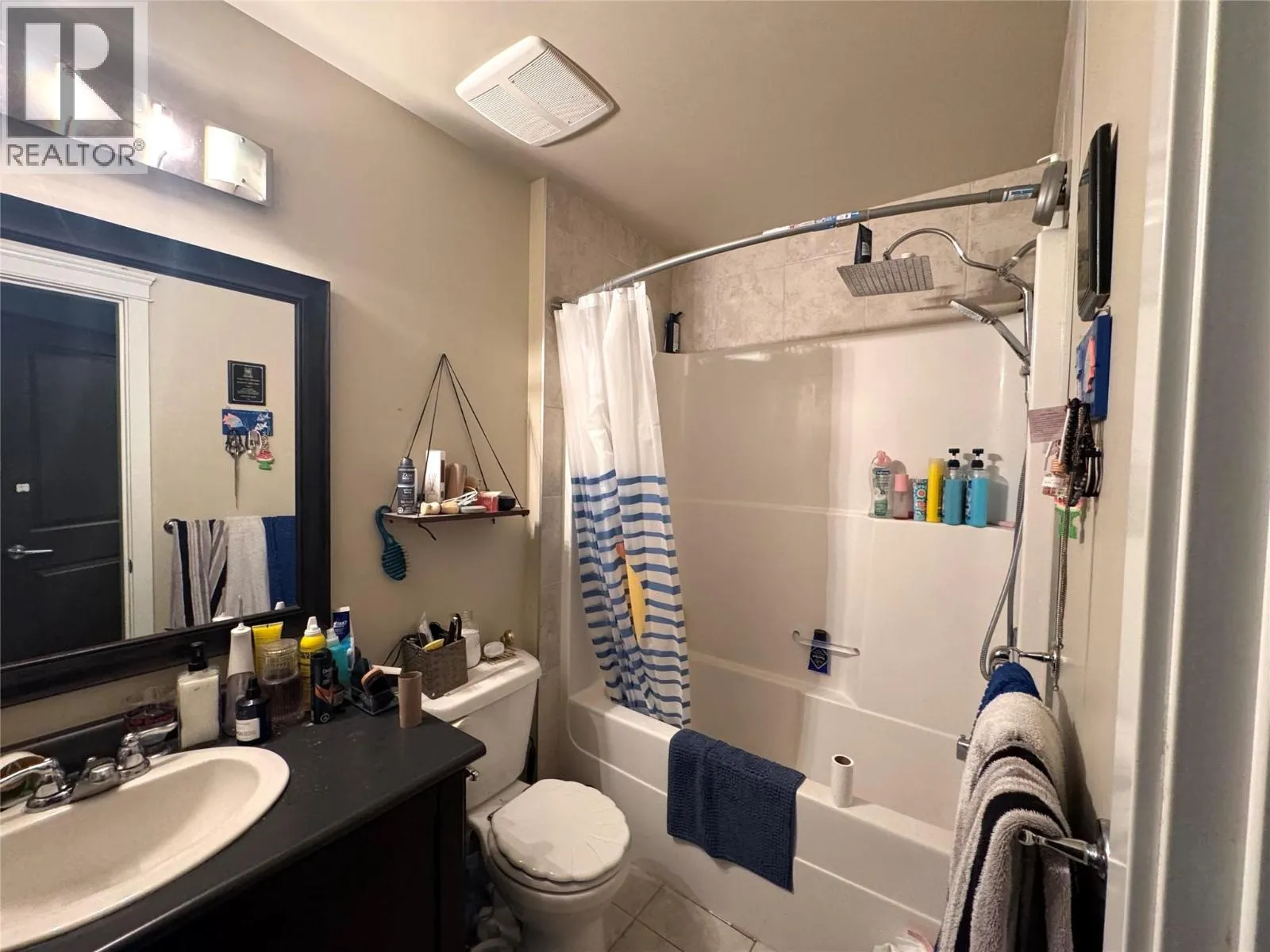 2799 Clapperton Avenue Unit# 306