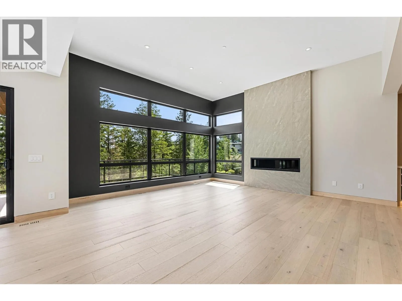 10313 Long Road