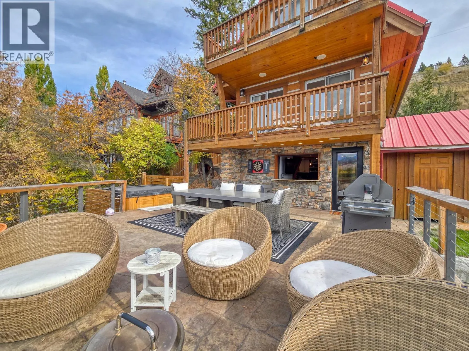 449 LAKEVIEW Place