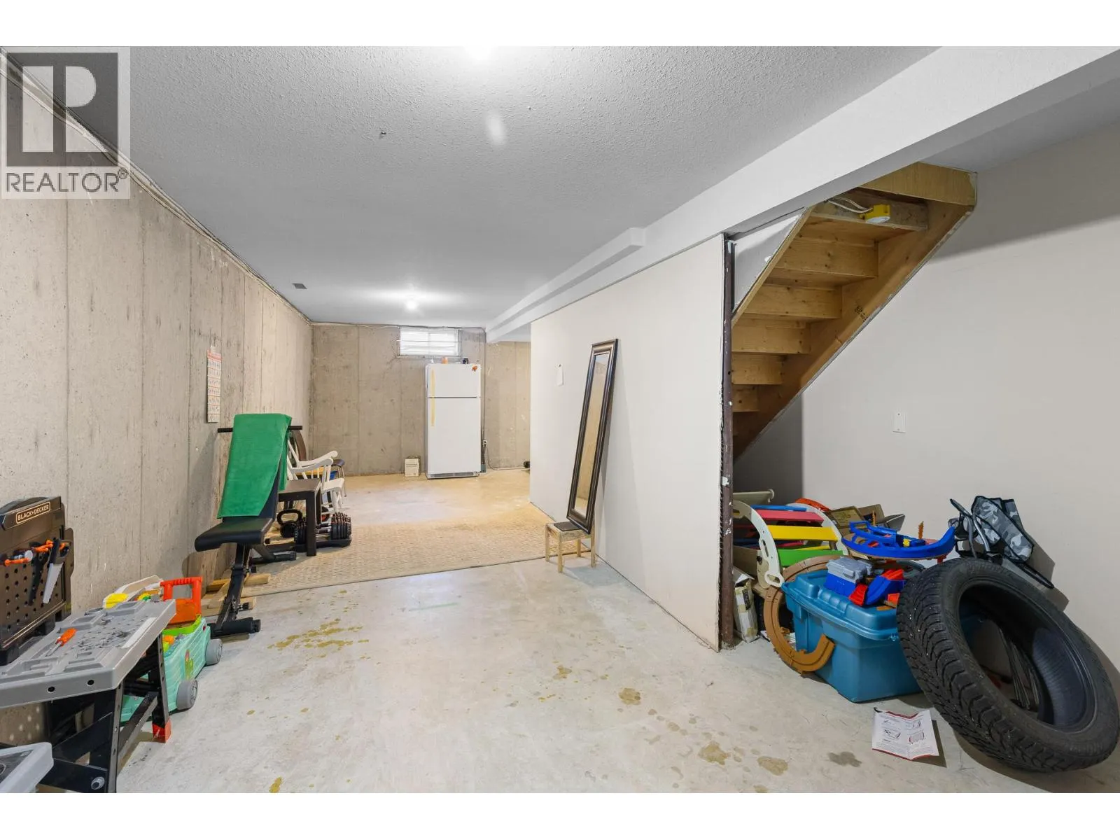 9159 Glenmore Road Unit# 8