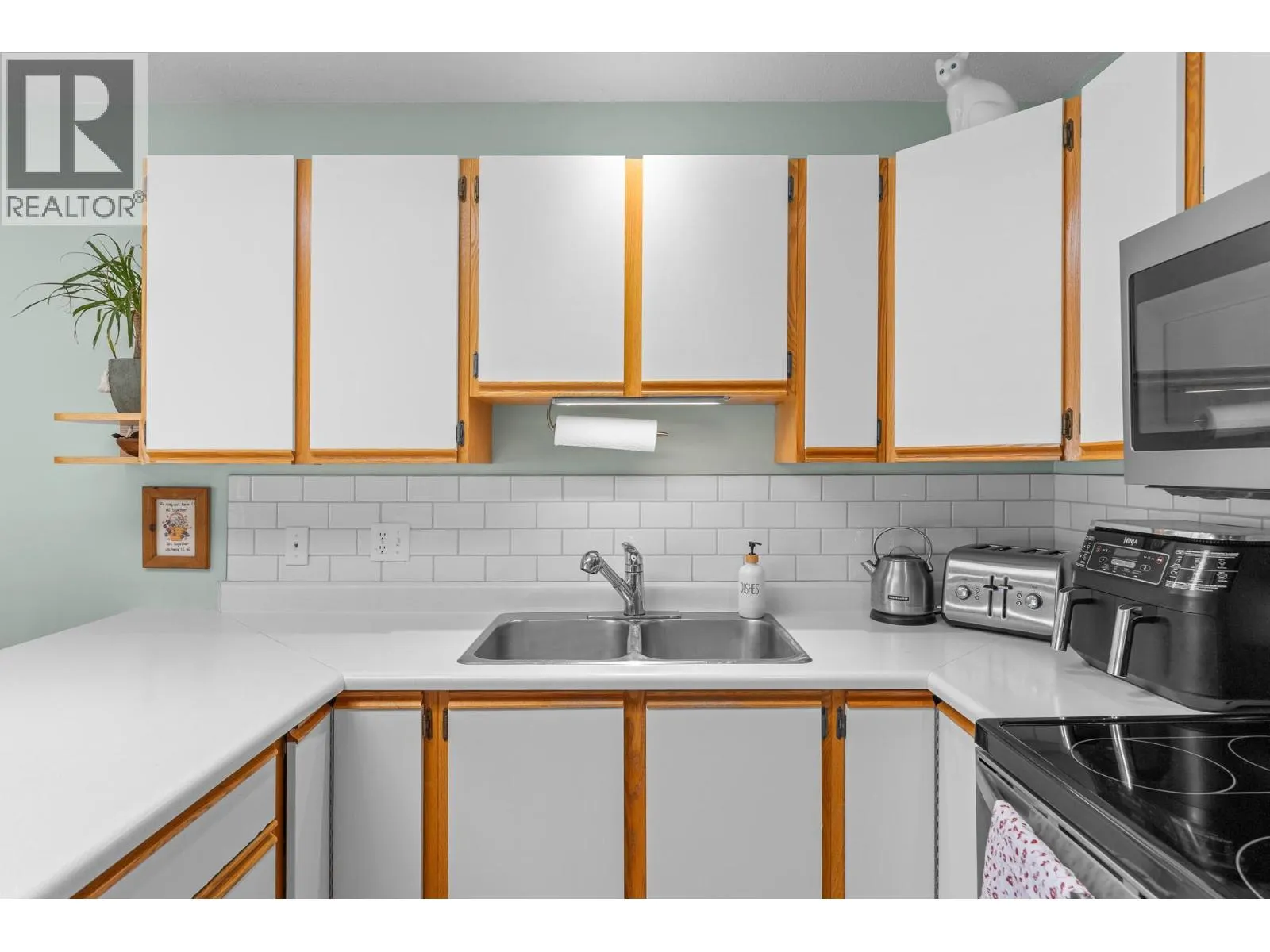 9159 Glenmore Road Unit# 8
