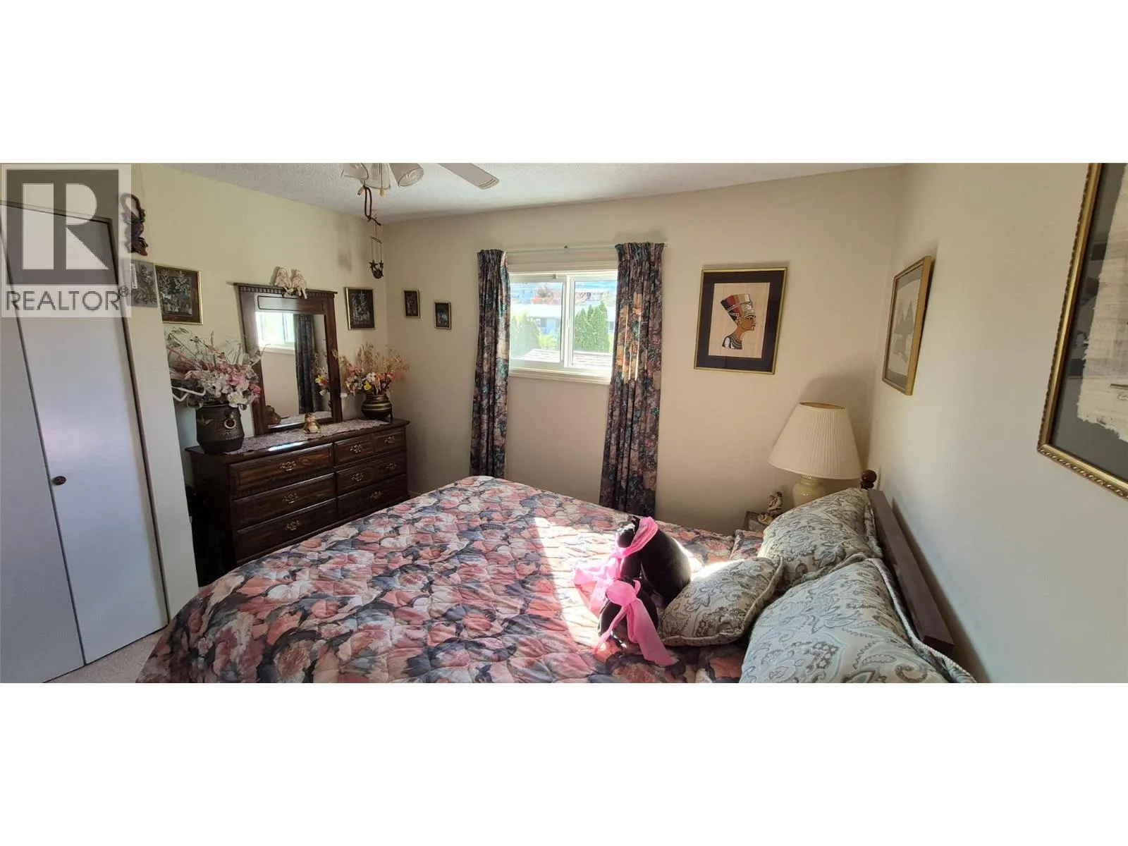 8210 Gala Crescent