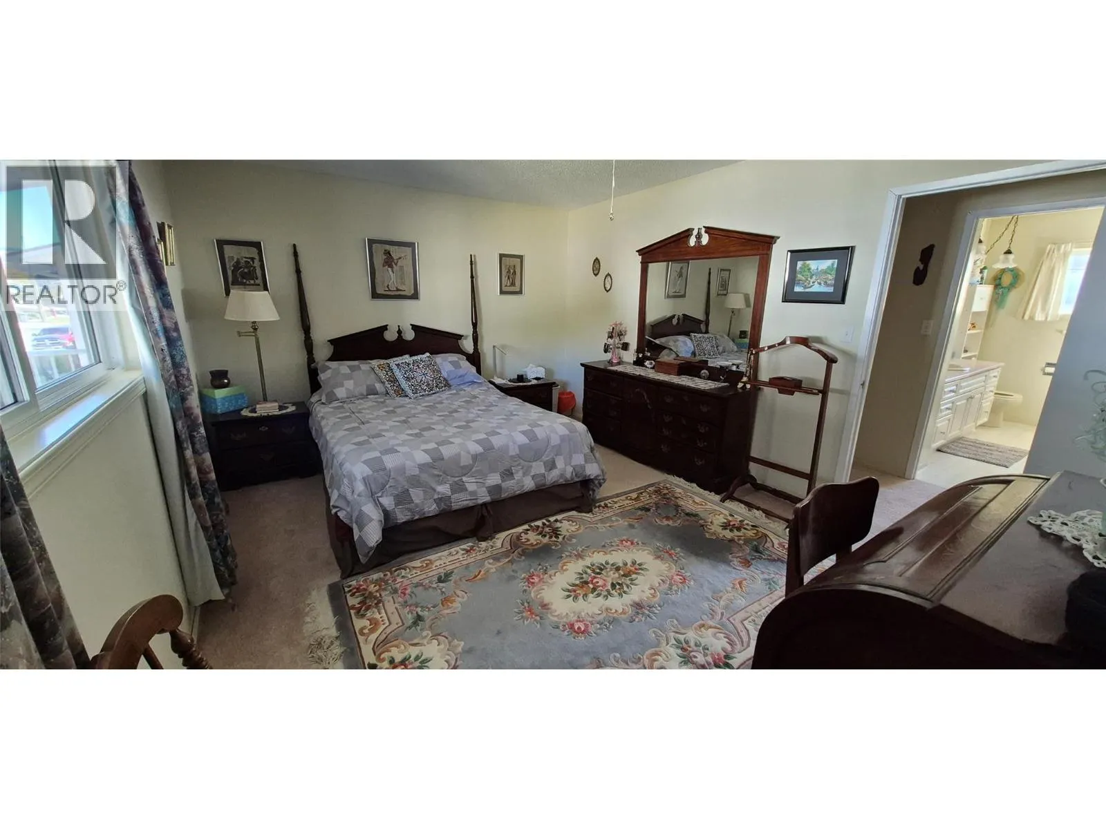 8210 Gala Crescent