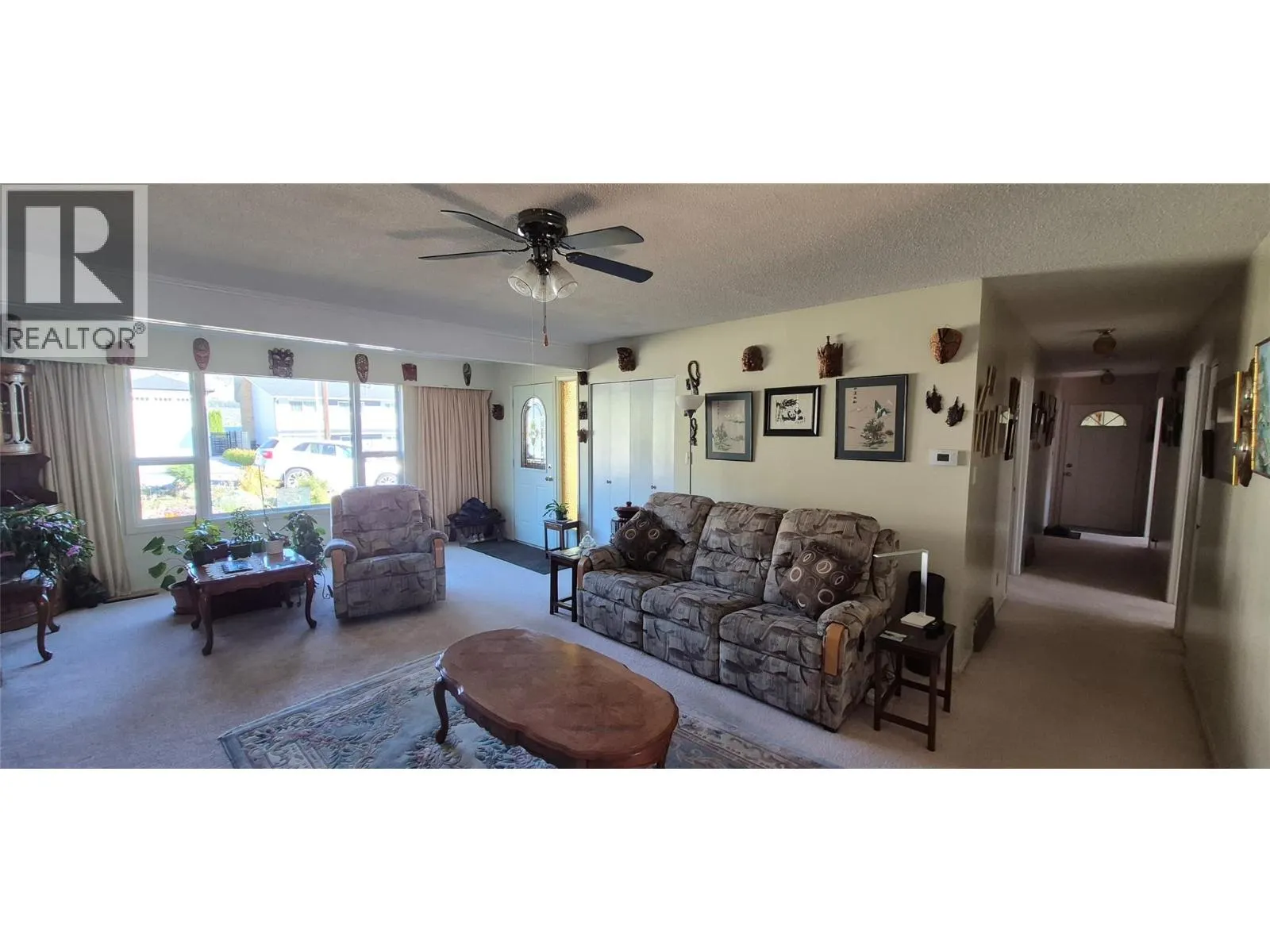 8210 Gala Crescent